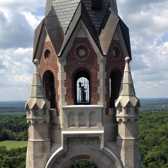 Meet your Posher, Hannah - Picture 1 of 1